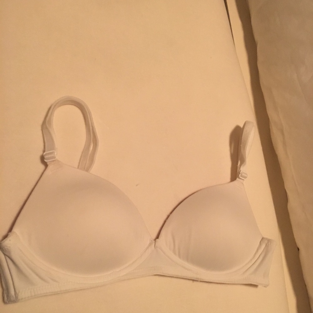 White PINK Victoria secret  wireless bra!